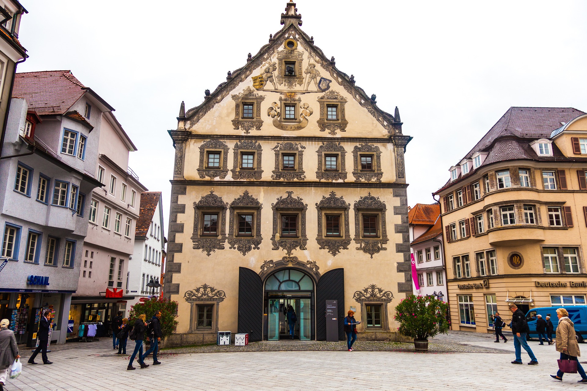 Wlan wird nachts in Ravensburg ausgeschaltet. Bild von Alfred Derks auf Pixabay