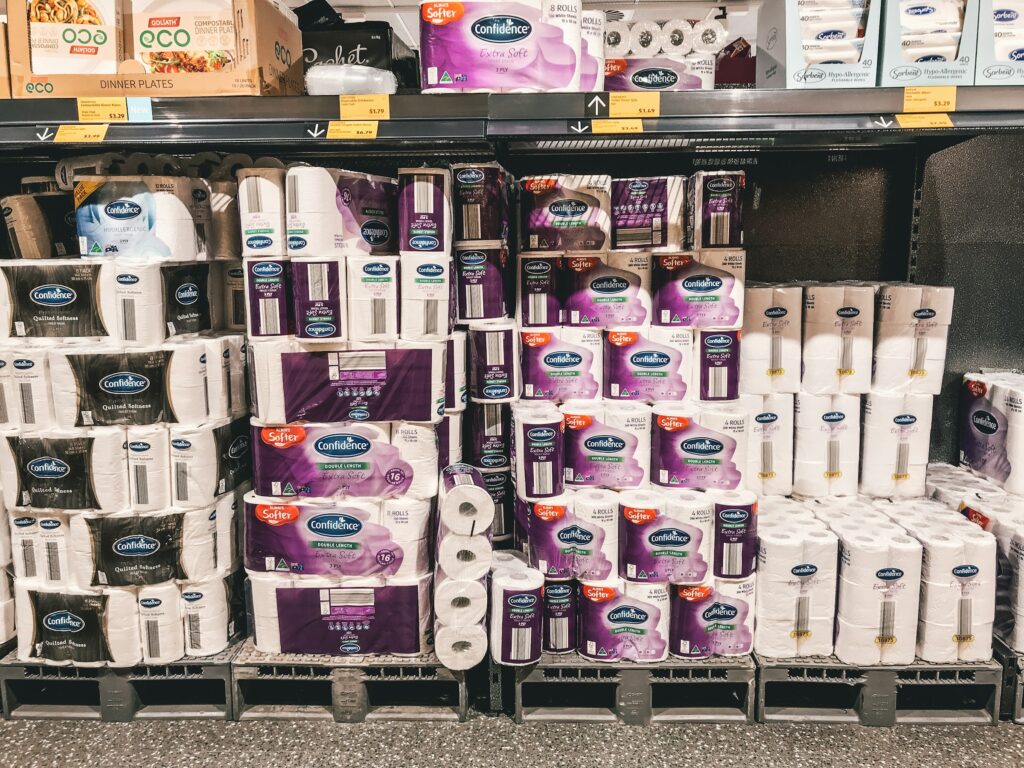 Viertkläsler in Dülmen beschwerten sich über dünnes Klopapier. Foto von Marques Thomas auf Unsplash