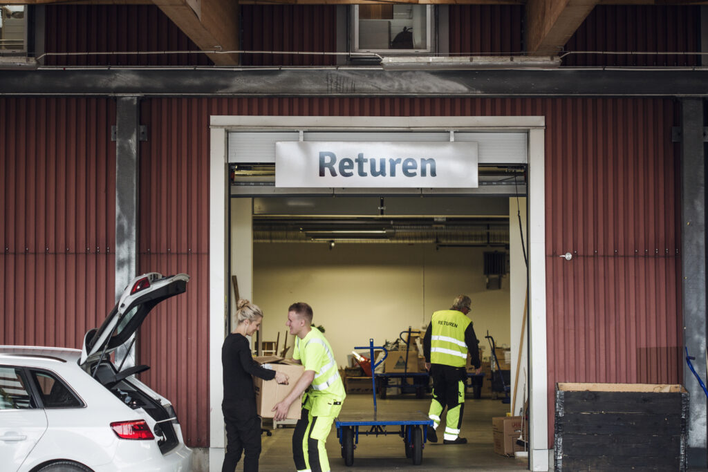 Retouren heisst hier, Müll wird zurück zur Nutzung gegeben. ©Lina Östling